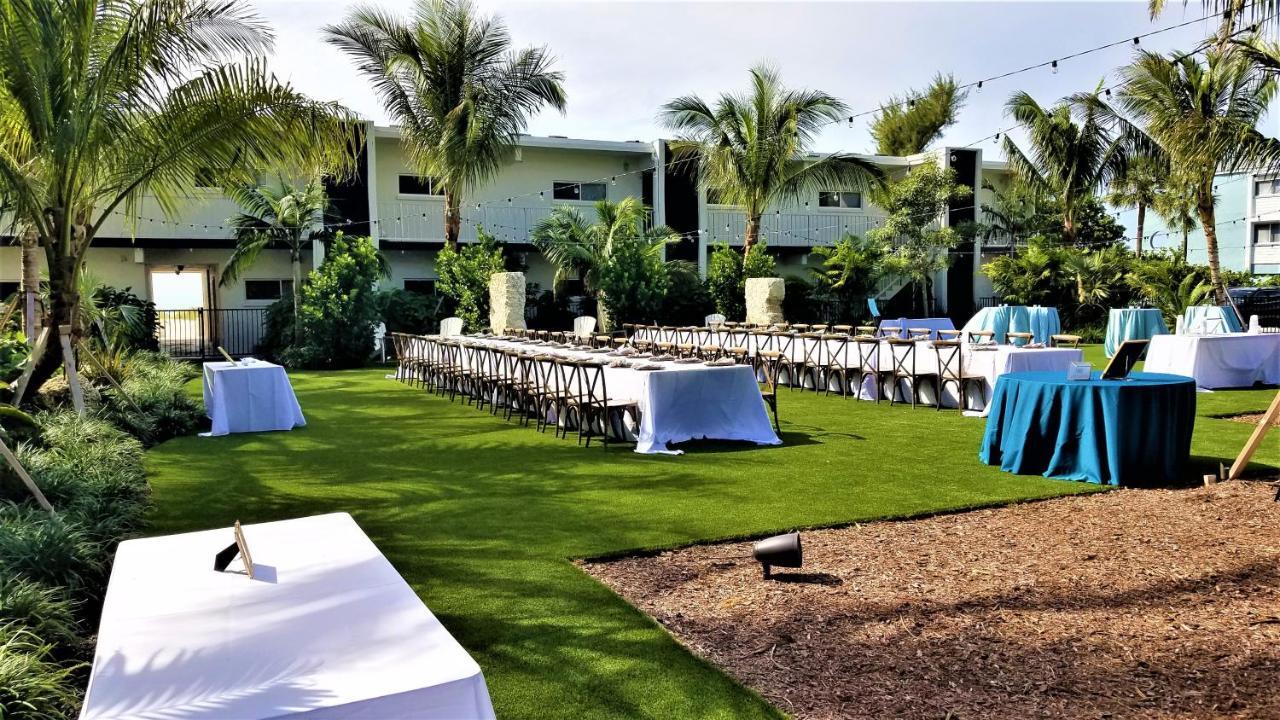 Bali Hai Beachfront Resort And Spa Холмс-Бич Экстерьер фото